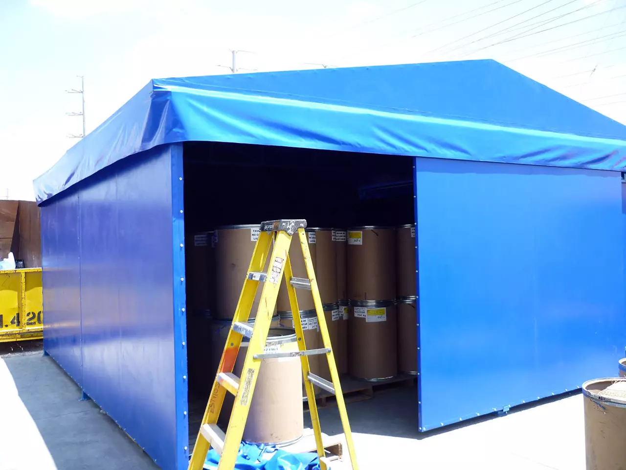 Carpa Azul