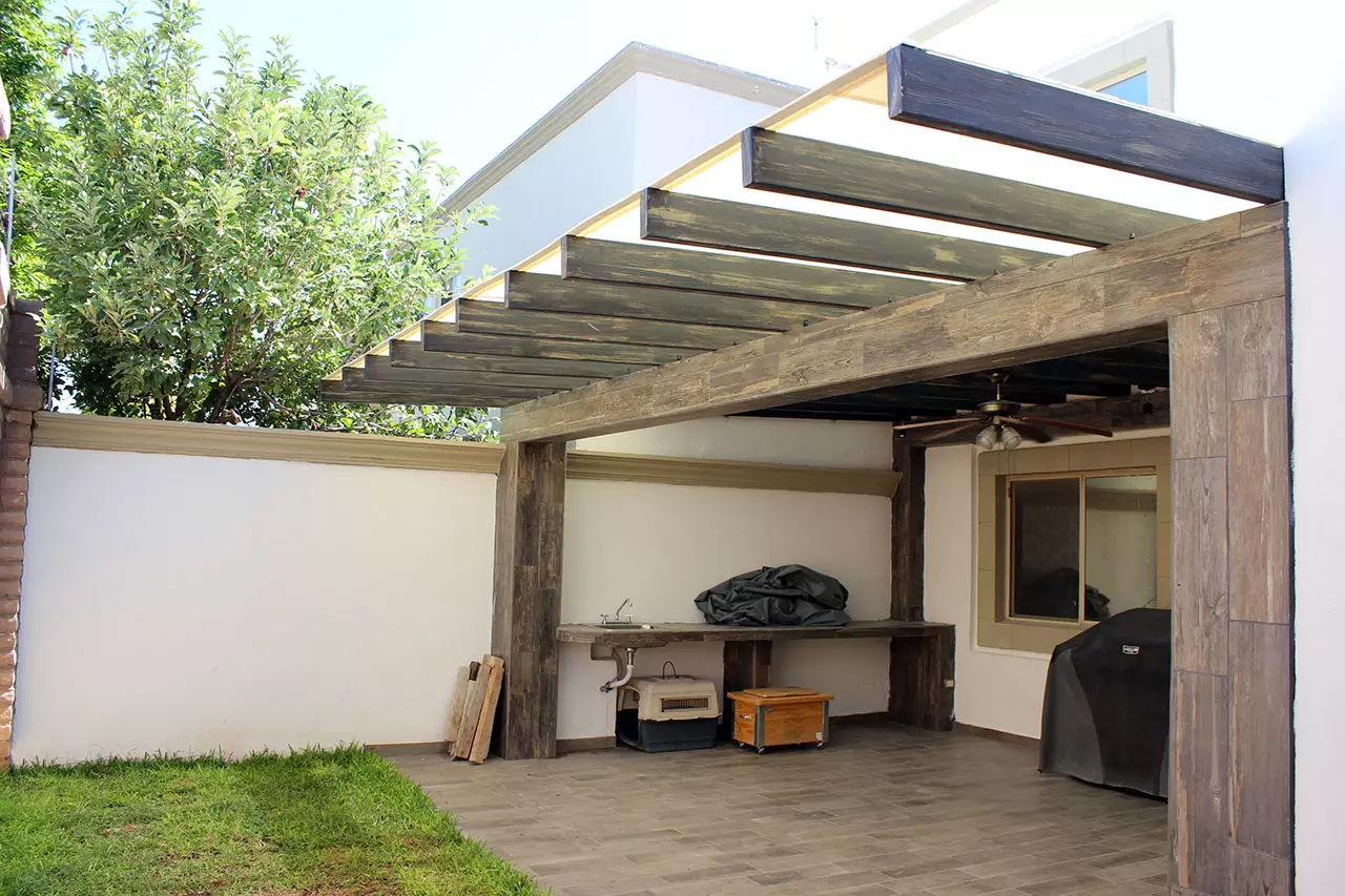 P&eacute;rgola EG