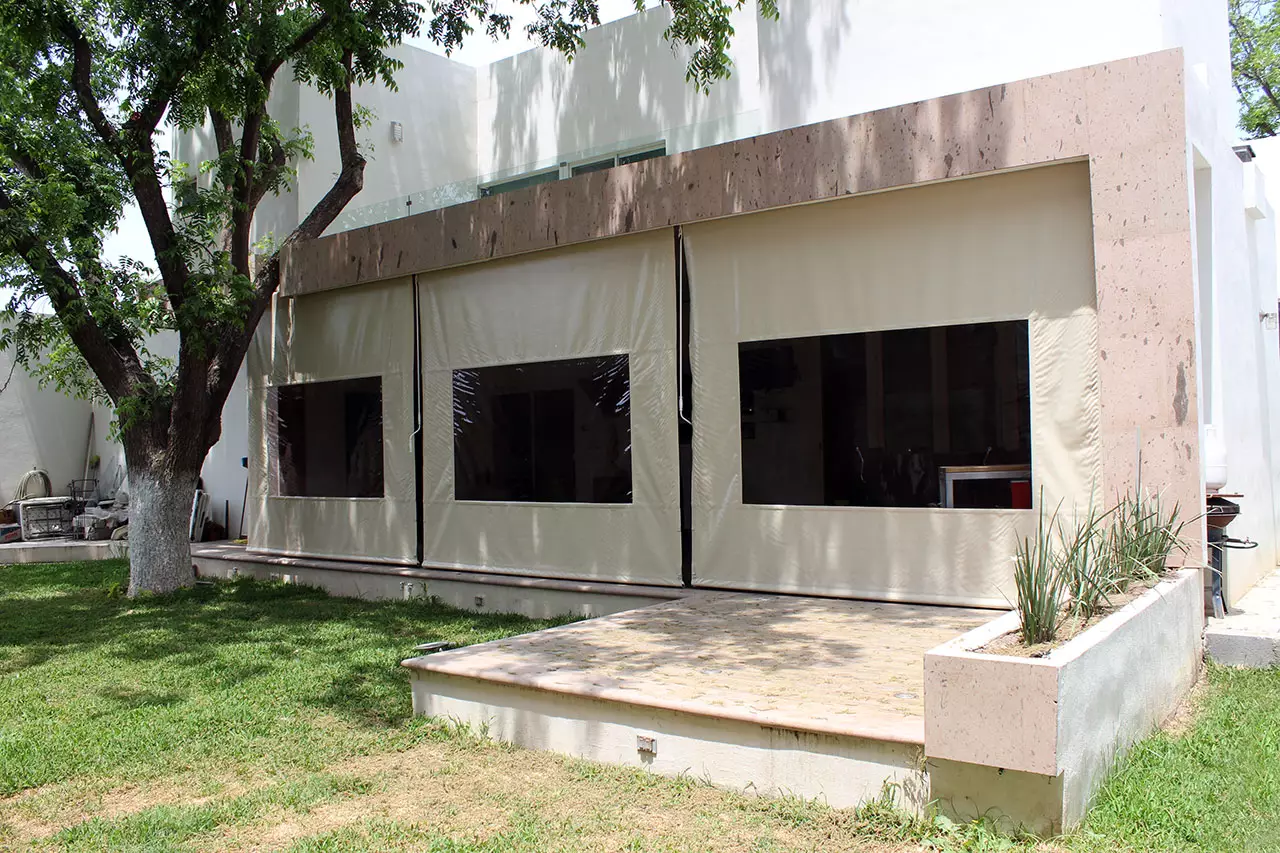 Persianas enrollables con lona en San Alberto